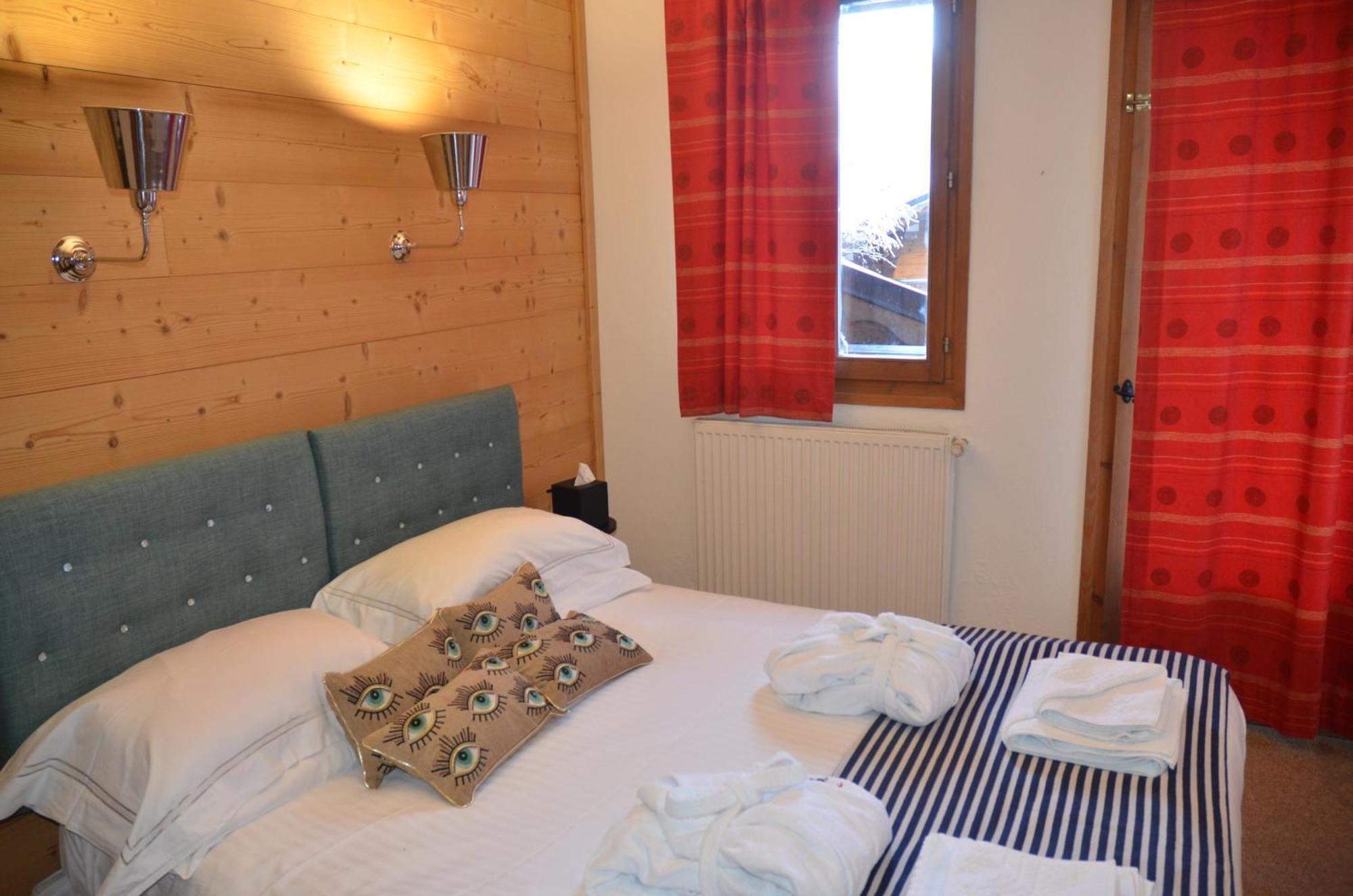 Hotel Et Chalet Au Coin Du Feu Chilly Powder Морзин Экстерьер фото