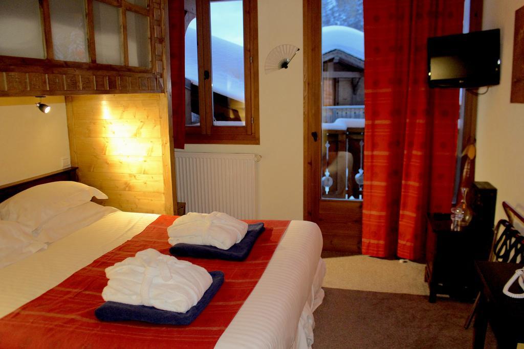 Hotel Et Chalet Au Coin Du Feu Chilly Powder Морзин Экстерьер фото